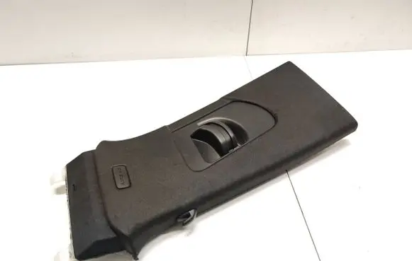 Audi Q5 SQ5 (B) pillar trim (top) 80A8677293a 630001072