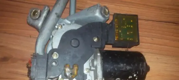 Mercedes-Benz A W168 Wiper motor 404388 nenustayya