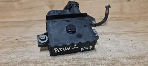 BMW 1 E81 E87 Glow plug pre-heat relay 0522120102 9800003