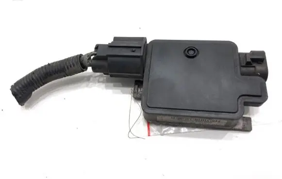Ford Mondeo MK IV Fan control module 940002904