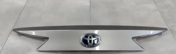 Toyota Auris E180 Tailgate trim 7681102830