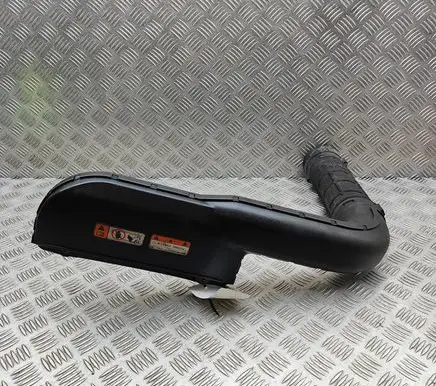 Hyundai i40 Air intake duct part 282103Z050 282103Z060