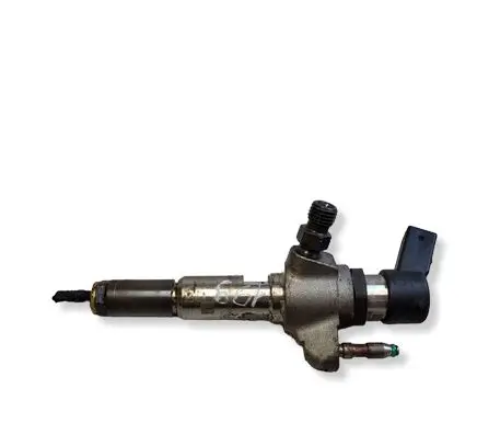 Volvo V40 Fuel injector 9802448680