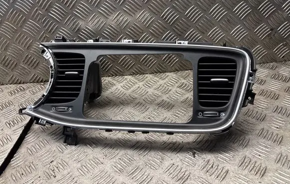 KIA Optima Radio/GPS head unit trim 847202TAA0