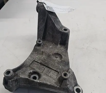 Generator/alternator bracket