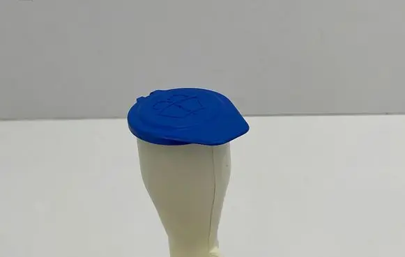Volvo XC40 Window washer liquid tank fill tube 31356642