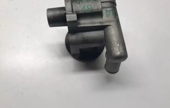 Saab 9-3 Ver2 Oil fill pipe 55195251