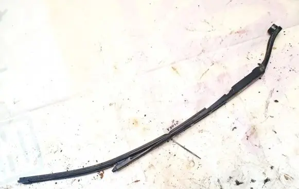 Citroen C5 Front wiper blade arm