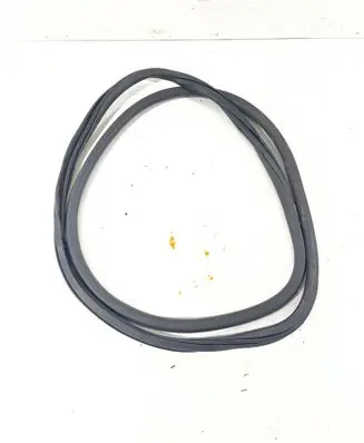 Peugeot 308 Front door rubber seal 9677519680