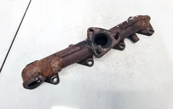 Hyundai Santa Fe Exhaust manifold