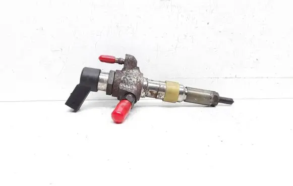 Volvo V60 Fuel injector 9802448680