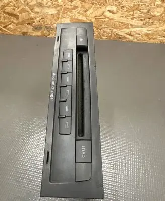 Audi Q7 4L CD/DVD changer 4L0035110 CXCA1690G SZD1027903