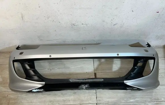 Ferrari GTC4 Lusso Front bumper