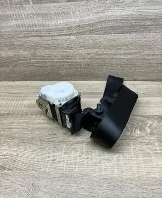 BMW 3 E92 E93 Front seatbelt 34003267