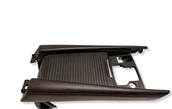 Mazda 6 Cup holder front 