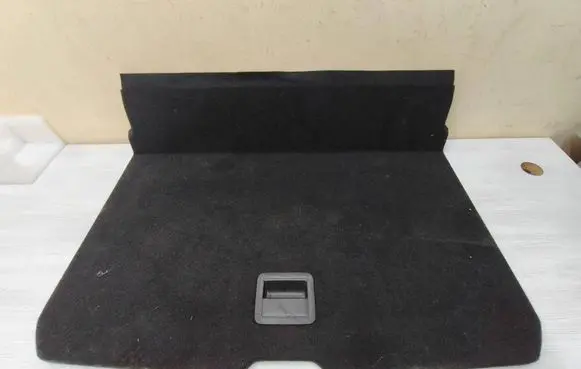 Audi Q2 - Trunk/boot floor carpet liner 81A861529A