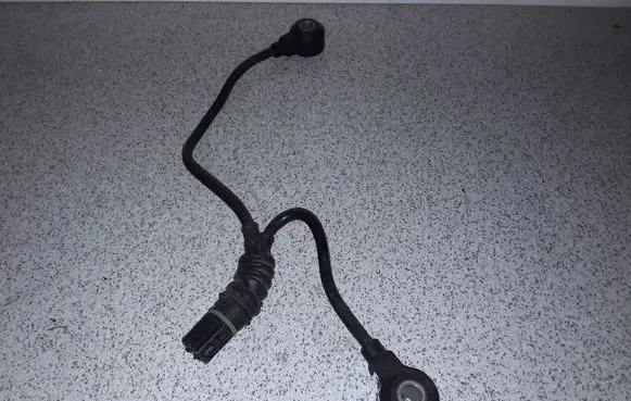 BMW 3 E46 Detonation knock sensor 1435485
