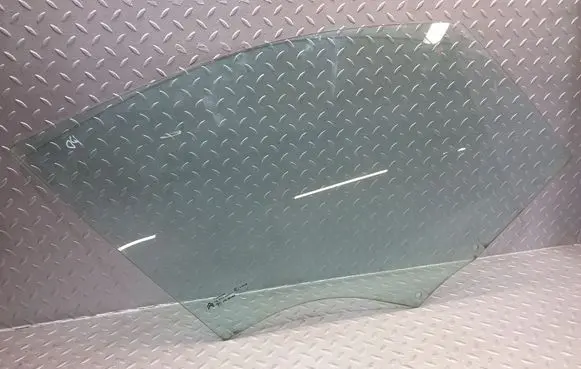 Citroen DS4 Front door window glass four-door 43R001582