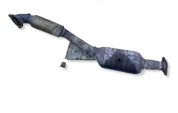 Volvo XC70 Catalyst/FAP/DPF particulate filter 30650263