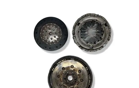 Skoda Octavia Mk1 (1U) Clutch set kit 641441581 AUQ