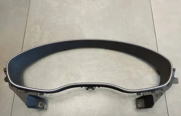 Dashboard trim