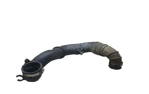 Subaru Outback Air intake hose/pipe A12AG05