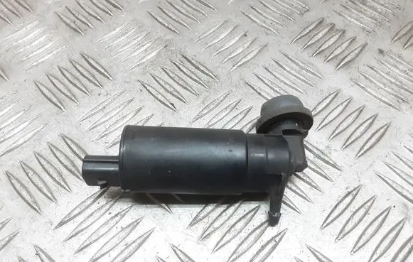 Toyota Corolla Verso AR10 Windscreen/windshield washer pump