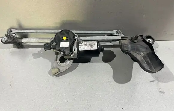 BMW 3 GT F34 Front wiper linkage and motor 7260488 7267503