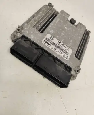 Volkswagen Touran I Engine control unit/module 03G906016EH 1039S04595 0281011786