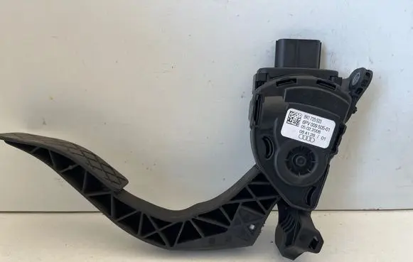 Audi A4 S4 B8 8K Accelerator throttle pedal 8K1723523