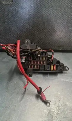 BMW 5 E60 E61 Fuse box set 6906599 6906601