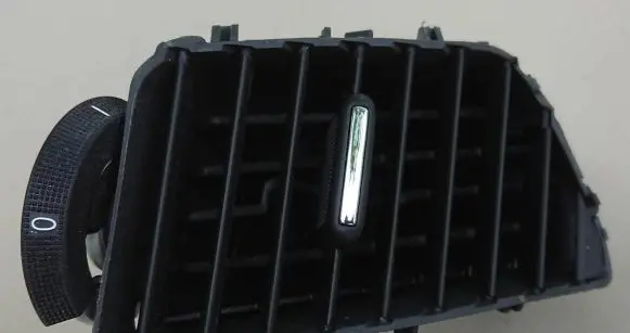 Opel Insignia A Dash center air vent grill 13282235 201107131