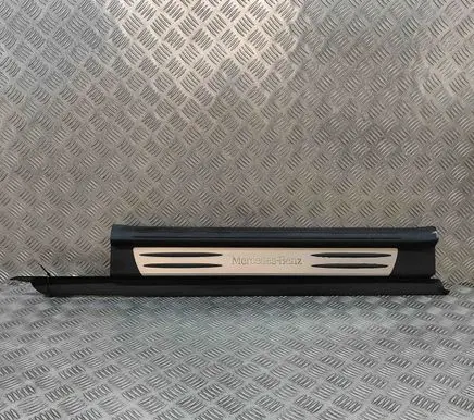 Mercedes-Benz SLK R171 (A) pillar trim A1716800135
