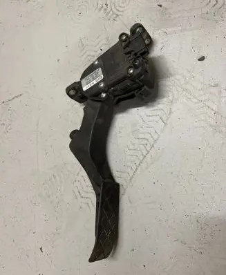 Volkswagen Transporter - Caravelle T5 Accelerator throttle pedal 7H1721503 6PV00849503