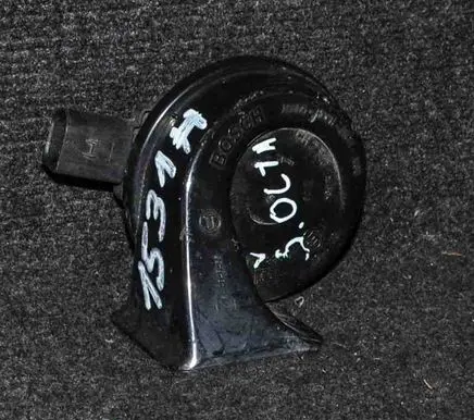 Skoda Octavia Mk2 (1Z) Horn signal 11E9703881157