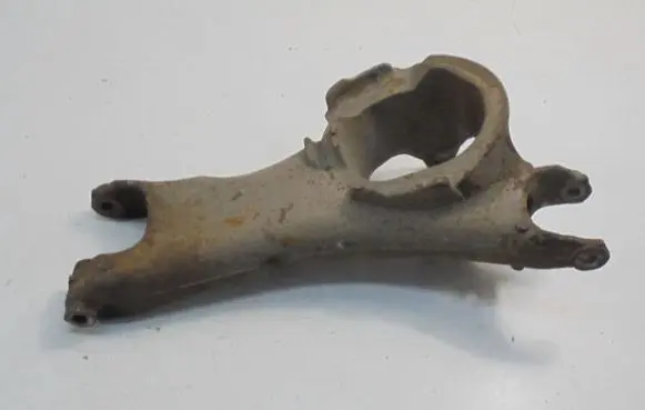 Rear upper control arm/wishbone
