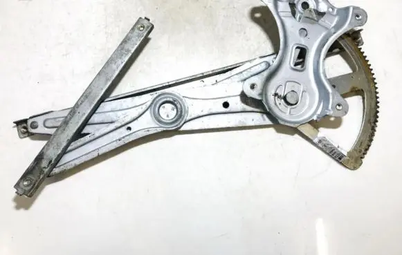 Toyota Corolla Verso AR10 Sliding door window regulator with motor