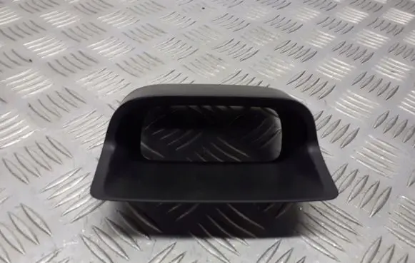 Chevrolet Aveo Panel trim