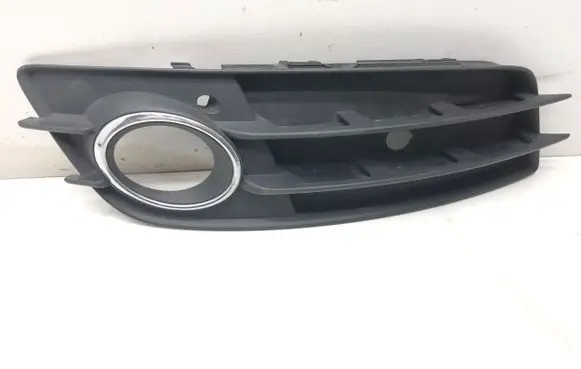Audi A4 S4 B8 8K Front fog light trim/grill 8K0807681C