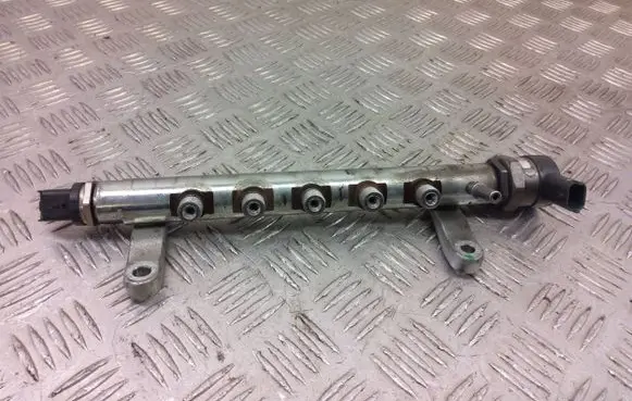 Land Rover Evoque I Fuel main line pipe 9670890580