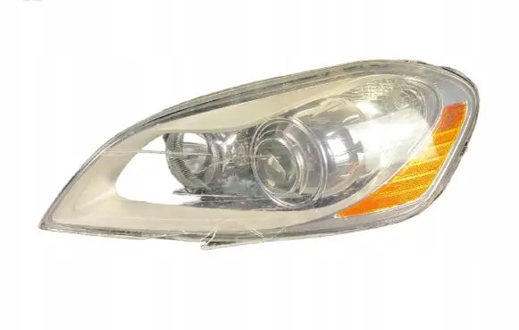 Volvo XC60 Headlight/headlamp 30763135 89902952