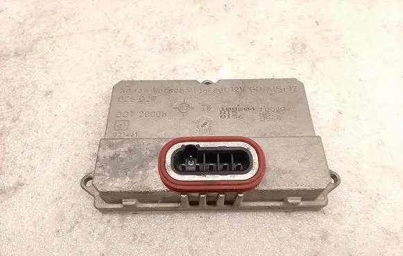 Mercedes-Benz E W211 Headlight ballast module Xenon 5DV00829000