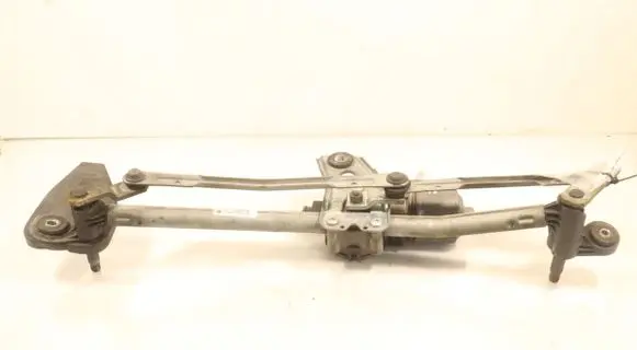 Opel Astra H Front wiper linkage and motor 0390241538