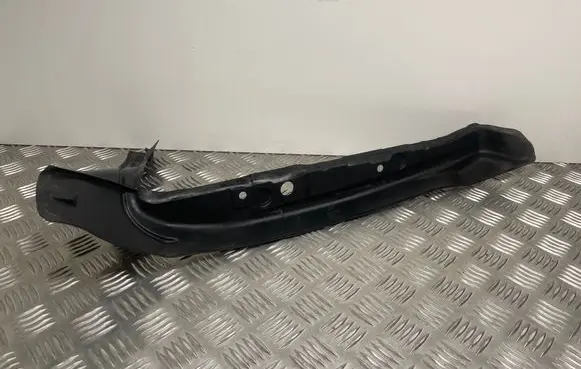 Fender end trim