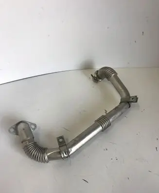 Iveco Daily 6th gen EGR valve line/pipe/hose 01694686043