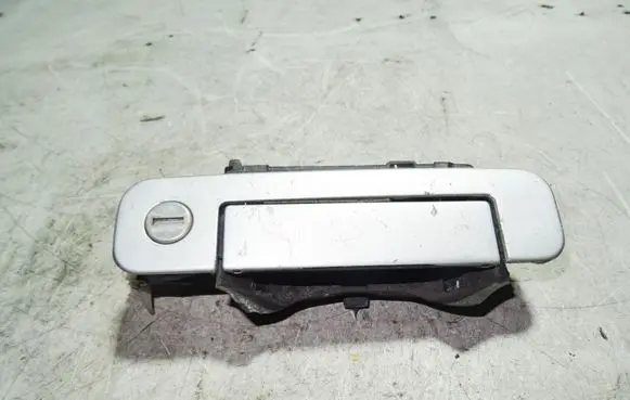 Audi A8 S8 D2 4D Front door exterior handle 4A0837206