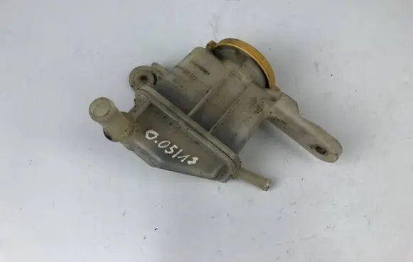 Subaru Outback Power steering fluid tank/reservoir