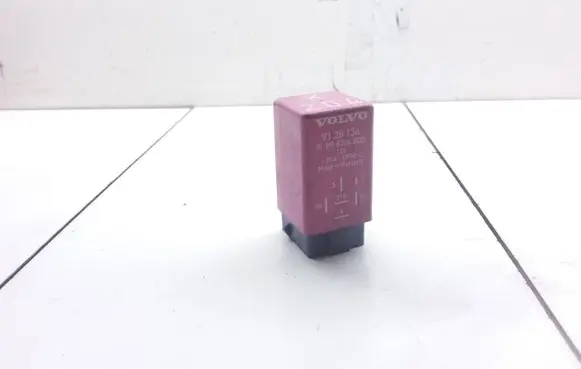 Volvo S70 V70 V70 XC Other relay 9128136 898704000