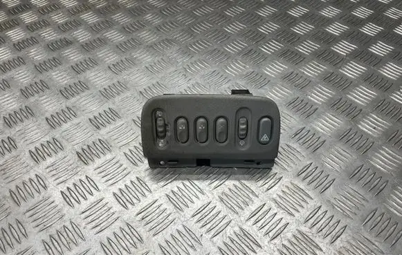 Renault Scenic I Headlight level height control switch 7700432429