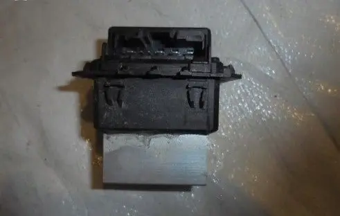 Renault Kangoo II Heater blower motor/fan resistor T1000034